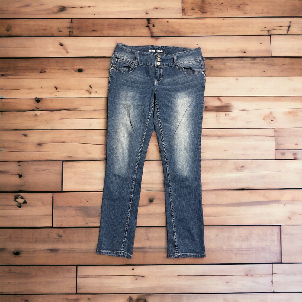 Sweet Cheeks juniors size 13-14 jeans